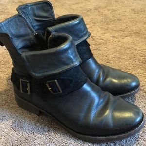 Ugg ankle boots